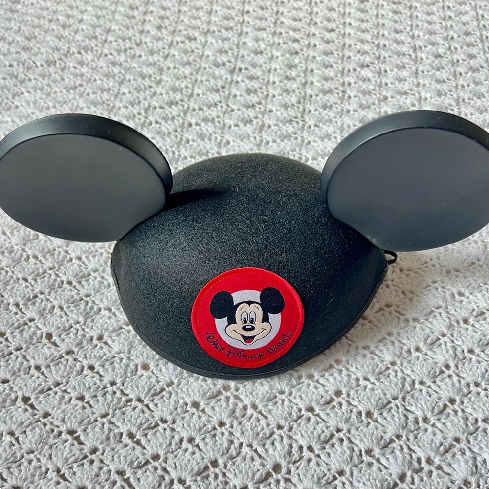 Disney Mickey Mouse Ears Hat- youth - Picture 5 of 8